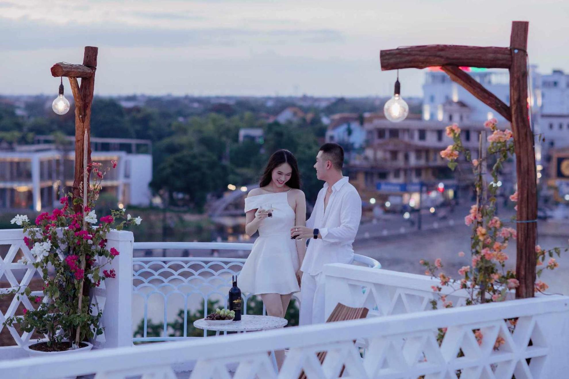 Pisces Hotel Хюэ Экстерьер фото